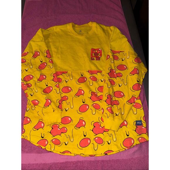 Authentic Walt Disney World Spirit long sleeve pizza top size medium - Picture 3 of 8